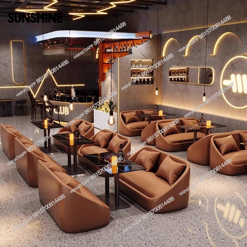الكبار الكلاسيكية غرفة المعيشة - مراجعة Home Cinema Luxury وسعره